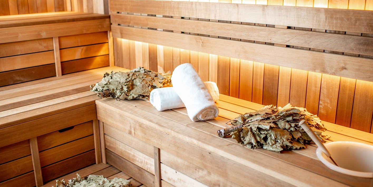 Eine Finnische Sauna aus Holz von Innen